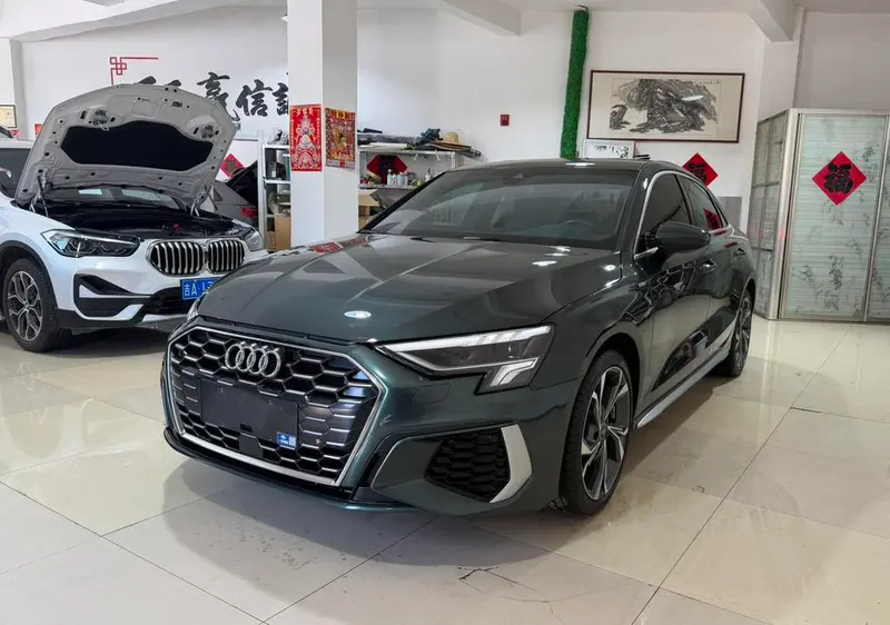 Audi A3 A3L Limousine 35 TFSI Fashion Sport Version, 2022 — фото 1