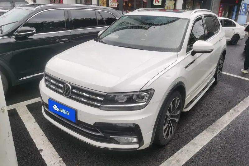 Volkswagen Tiguan L, 2021