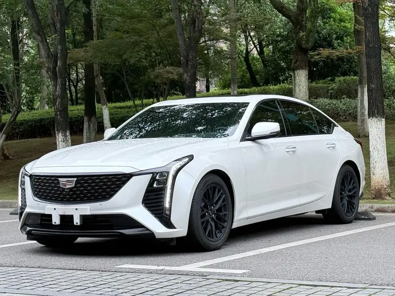 Cadillac CT5 28T Luxury Version Pro, 2024 — фото 1