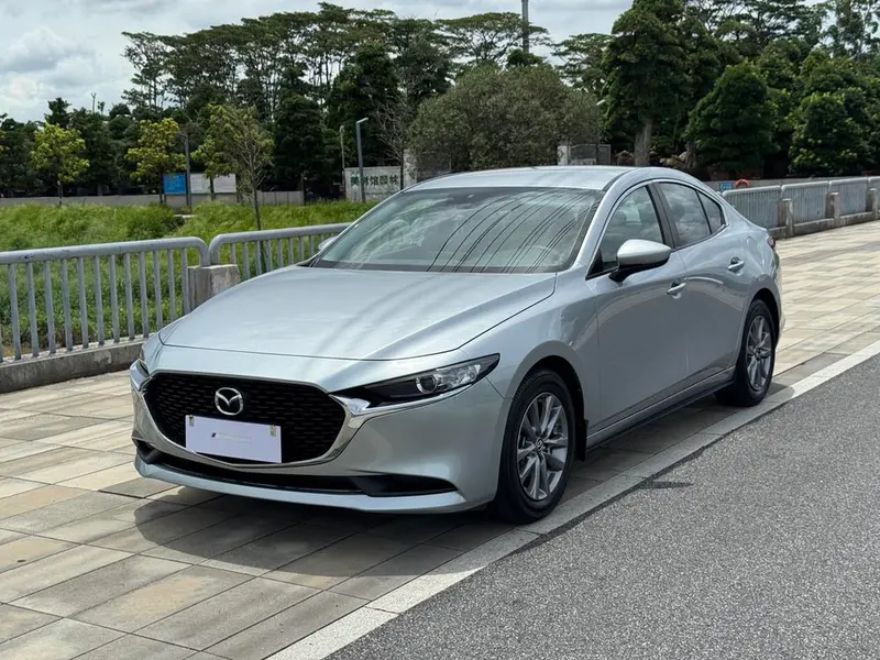 Mazda 3 Axela, 2020