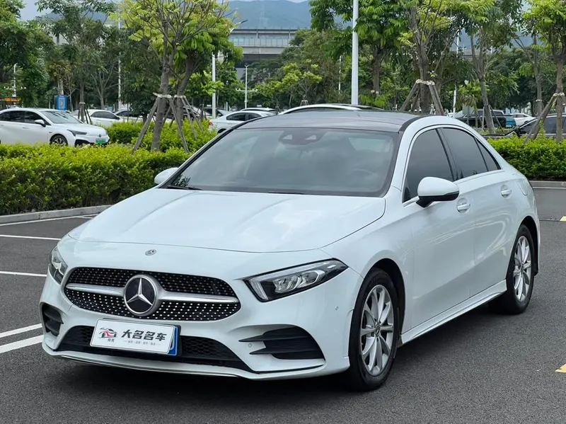 Mercedes-Benz A-Class A 200 L Sport, 2020 — фото 1