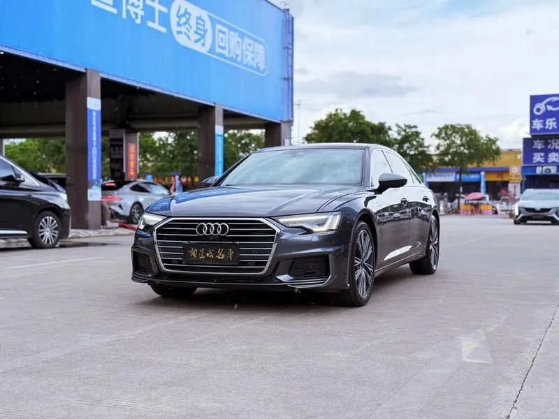 Audi A6L 45 TFSI Refined Version, 2022 — фото 1
