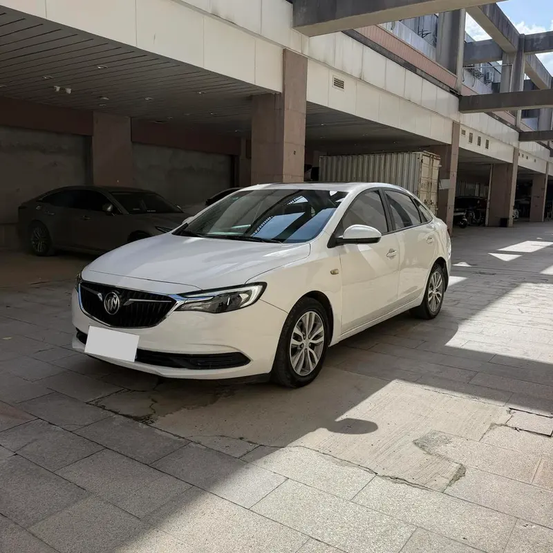 Buick Excelle 1.3T Auto Hybrid Elite Version, 2021 — фото 1