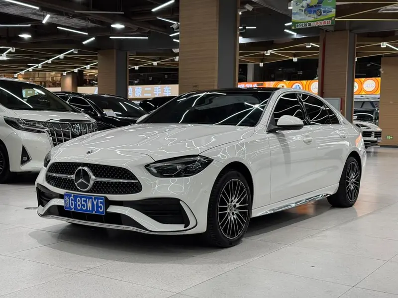Mercedes-Benz C-Class, 2022