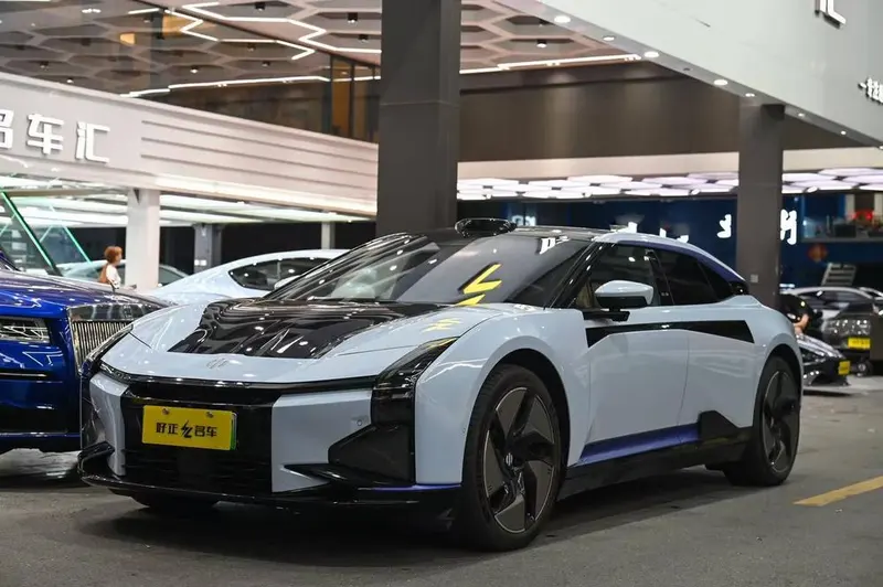 HiPhi Z, 2023