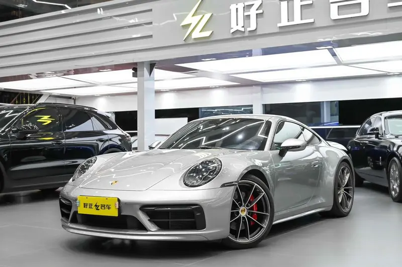 Porsche 911, 2023