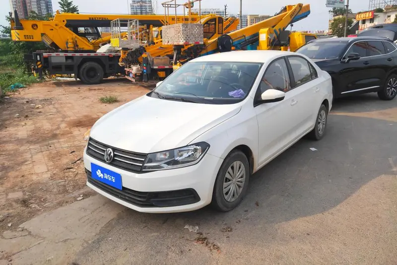 Volkswagen Santana 1.5L Manual Style Edition CN6, 2019 — фото 1