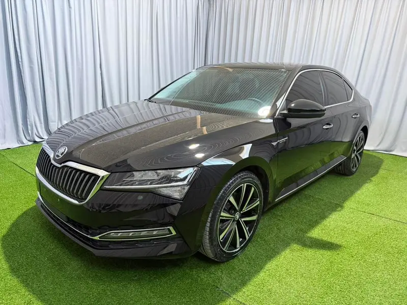 Skoda Superb, 2023