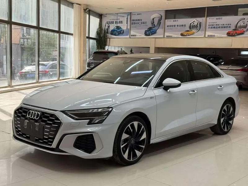 Audi A3 A3L Limousine 35 TFSI Fashion Sport Version, 2022 — фото 1