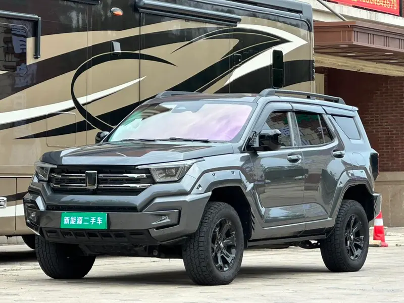 Tank 400 Hi4-T Offroad Edition, 2024 — фото 1