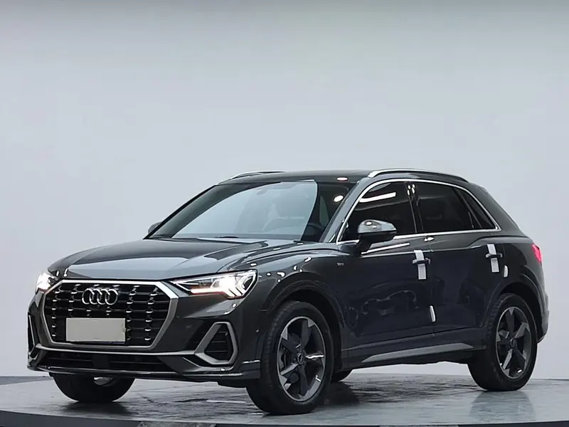 Audi Q3 35 TFSI Fashion Version, 2023 — фото 1