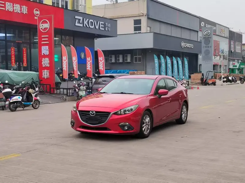 Mazda 3 Axela, 2014