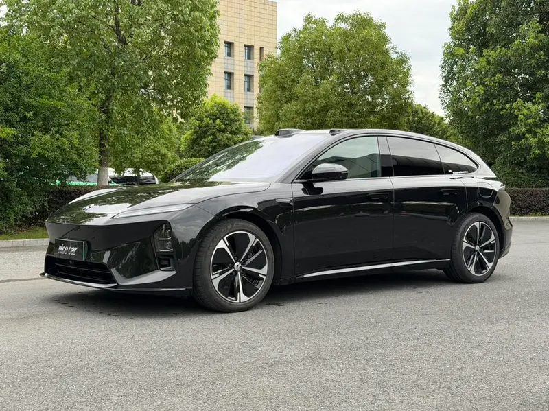 NIO ET5T, 2025