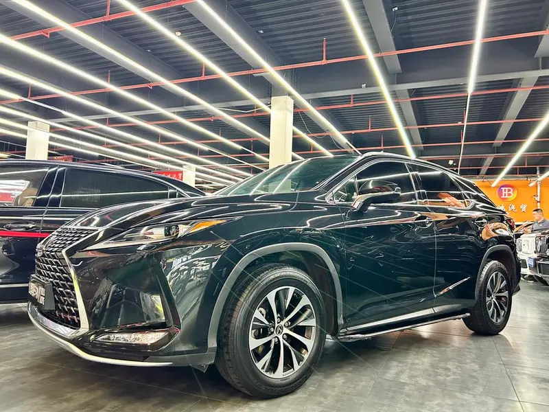 Lexus RX, 2020