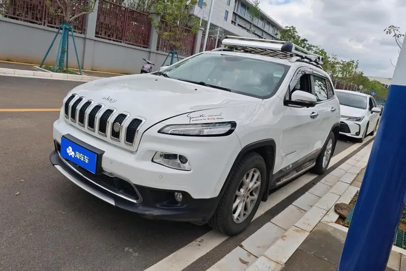 Jeep Cherokee, 2016