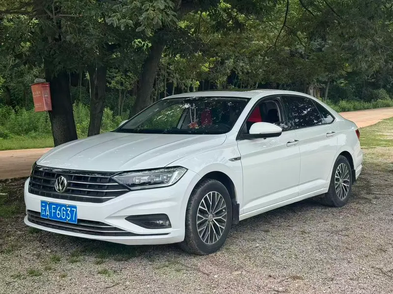 Volkswagen Sagitar, 2020