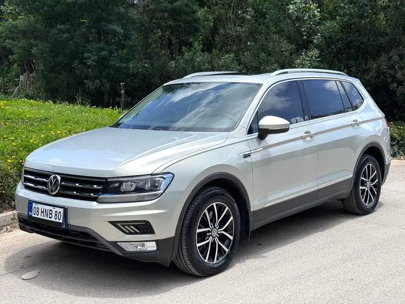 Volkswagen Tiguan L, 2018