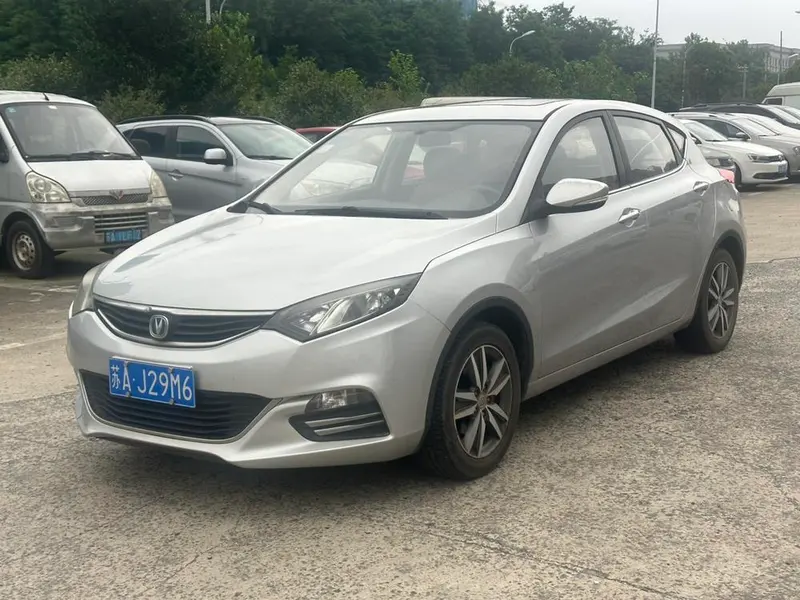 Changan Eado XT 1.6L Manual Cool Version CN4, 2015 — фото 1
