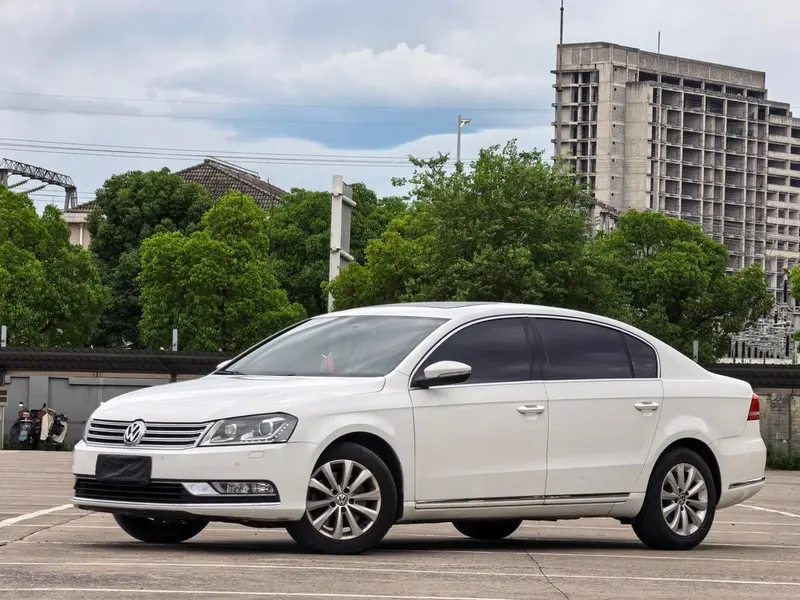 Volkswagen Magotan 1.8TSI Luxury Version, 2013 — фото 1