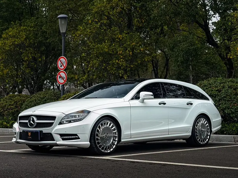 Mercedes-Benz CLS, 2013