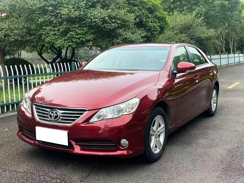 Toyota Reiz, 2010