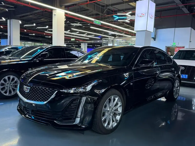 Cadillac CT5 28T Luxury Version, 2022 — фото 1