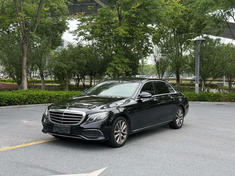 Mercedes-Benz E-Class Facelift E 260 L, 2020 — фото 1