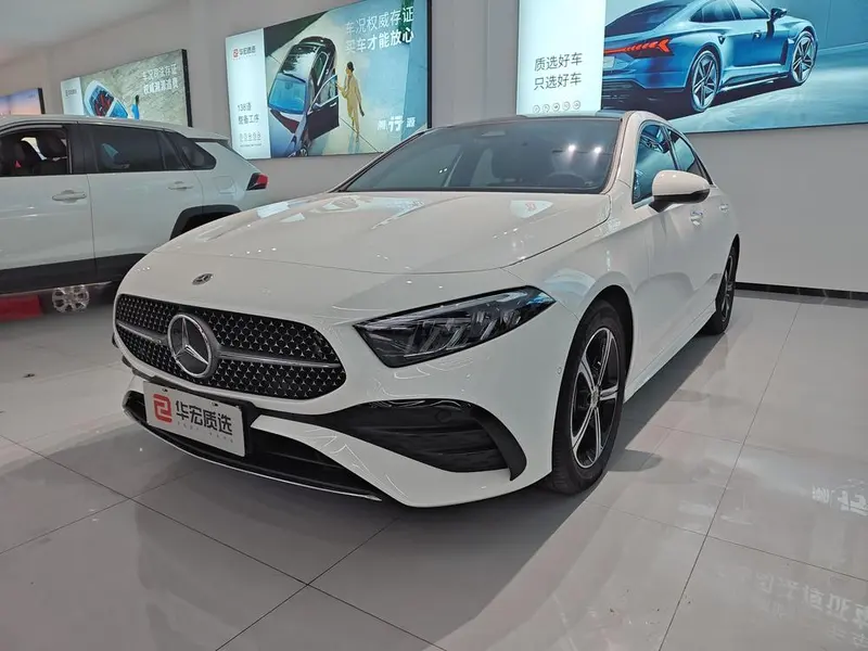 Mercedes-Benz A-Class A 200 L Fashion Edition, 2025 — фото 1
