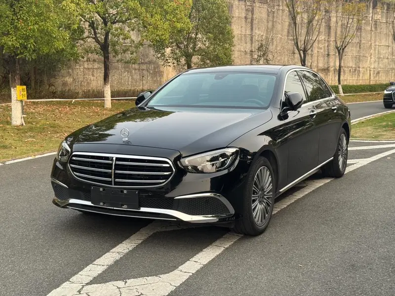 Mercedes-Benz E-Class E 300 L Fashion Version, 2023 — фото 1