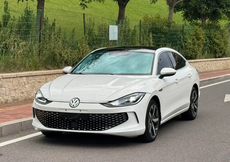 Volkswagen Lamando, 2022