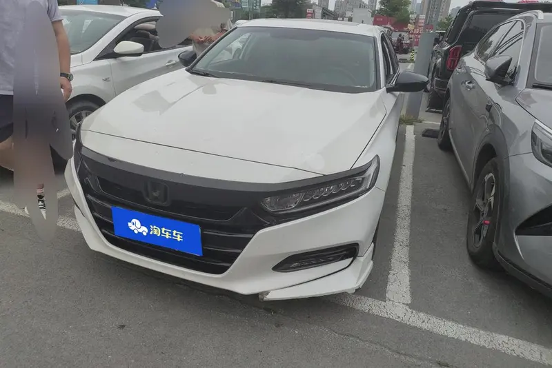Honda Accord 260TURBO Elite Edition CN5, 2018 — фото 1