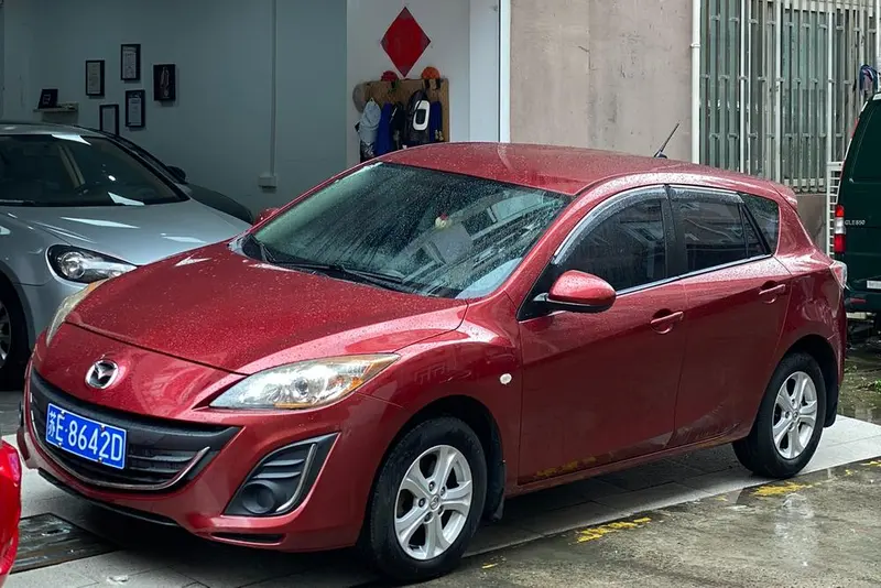 Mazda 3 Xingcheng, 2015