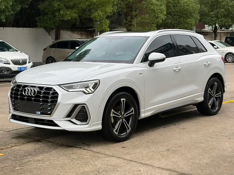 Audi Q3 35 TFSI Fashion Elite Version, 2022 — фото 1