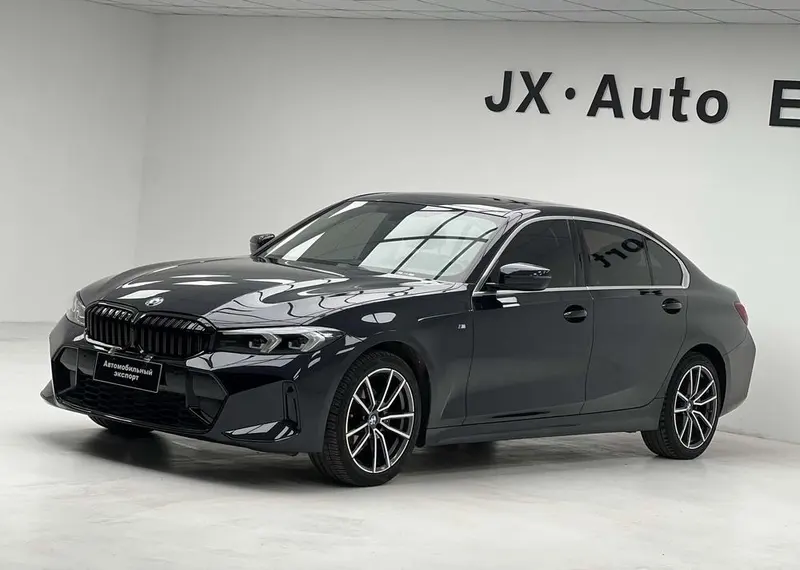BMW 3-Series, 2023