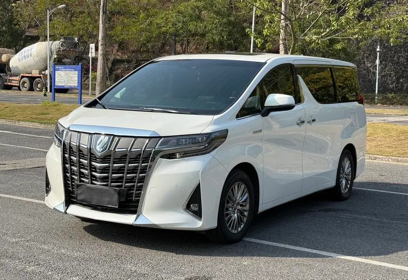 Toyota Alphard, 2021