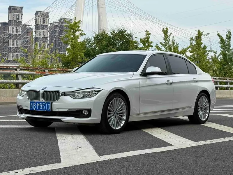 BMW 3-Series, 2018
