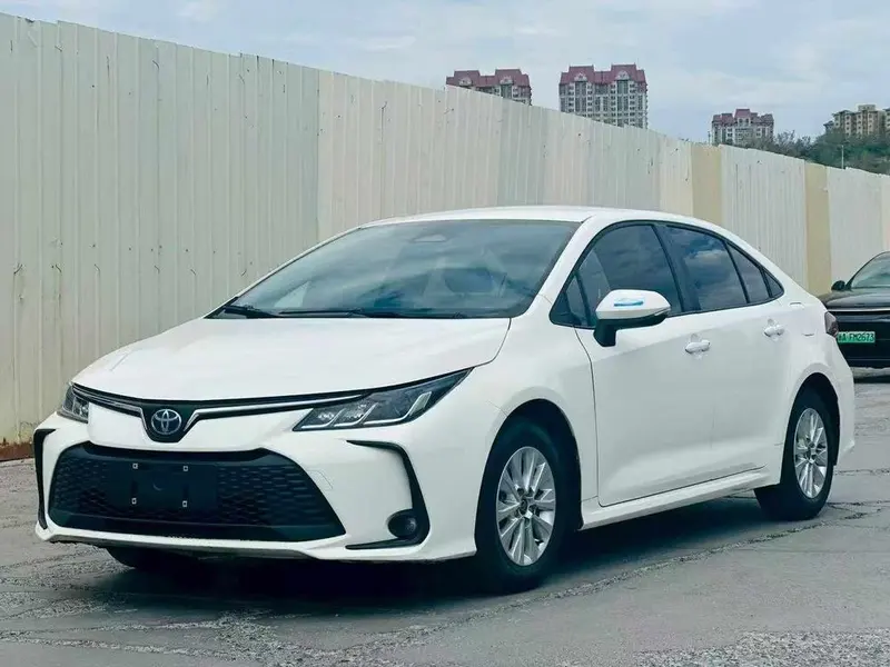 Toyota Corolla Smart Hybrid Dual Engine 1.8L E-CVT Elite Edition, 2023 — фото 1