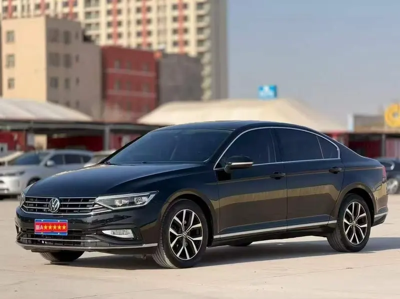 Volkswagen Magotan 330TSI DSG 30 Anniversary Edition, 2021 — фото 1