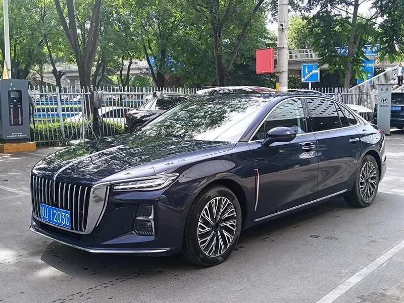 Hongqi H5 2.0T Auto Smart Connected Edition, 2023 — фото 1