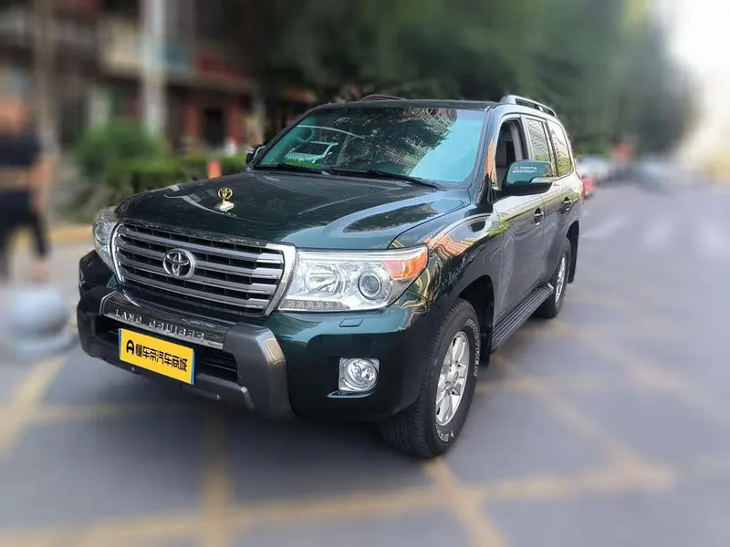 Toyota Land Cruiser, 2012