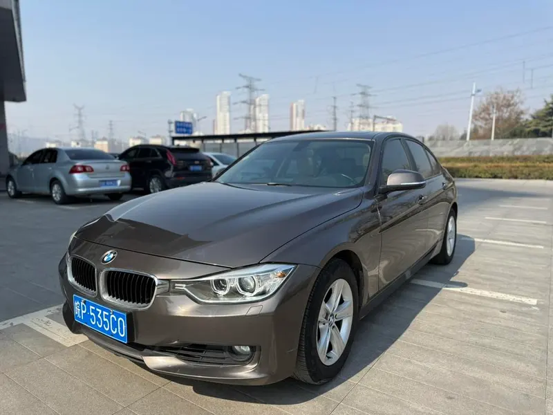 BMW 3-Series, 2013