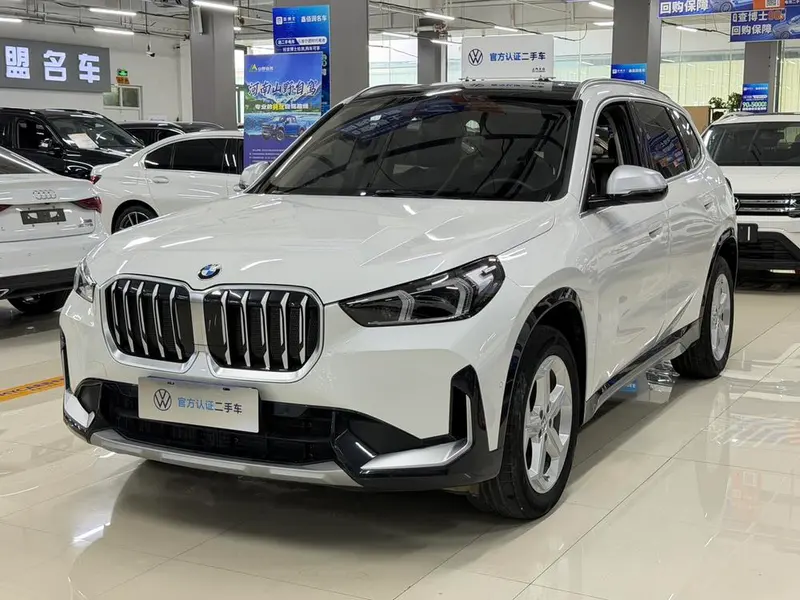 BMW X1 sDrive20Li X, 2023 — фото 1