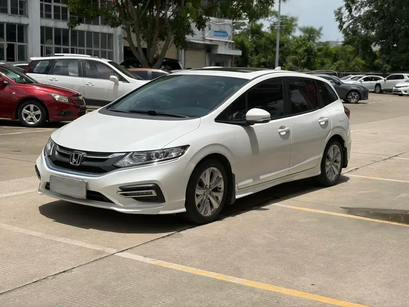 Honda Jade 1.8L Auto Comfort Edition, 2020 — фото 1