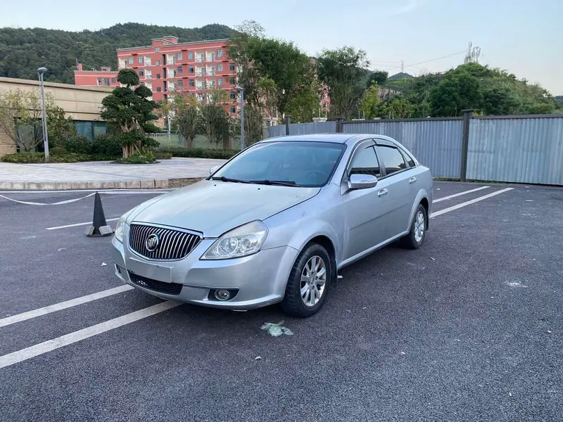 Buick Excelle 1.6LX-MT, 2011 — фото 1