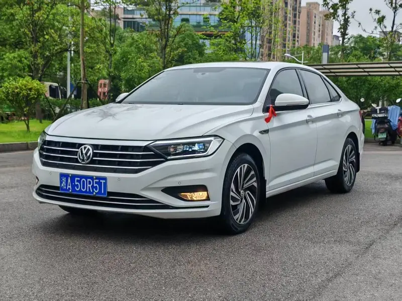 Volkswagen Sagitar, 2022