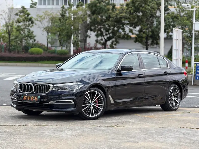 BMW 5-Series, 2020