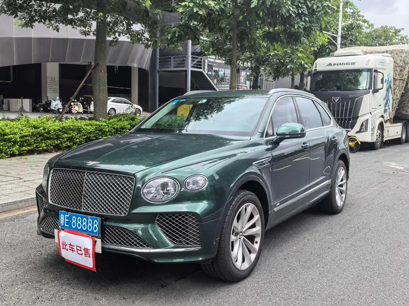 Bentley Bentayga, 2022