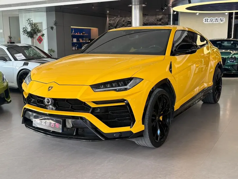 Lamborghini Urus, 2021