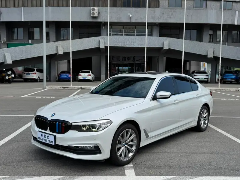 BMW 5-Series, 2018
