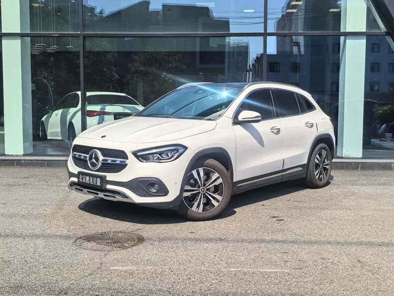 Mercedes-Benz GLA Facelift GLA 200, 2022 — фото 1